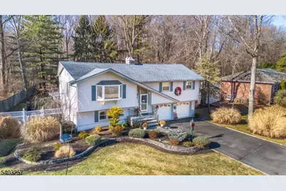 34 Carlos Dr, Fairfield, NJ 07004 - Photo 31