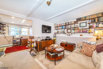 34 Carlos Dr, Fairfield, NJ 07004 - Photo 19