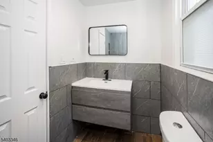 11 Ellington St, East Orange, NJ 07017 - Photo 15