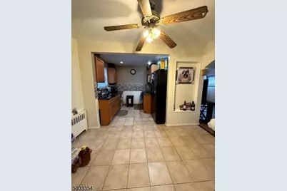 14 Colonial Rd, Roselle, NJ 07203 - Photo 7