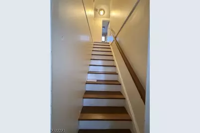 14 Colonial Rd, Roselle, NJ 07203 - Photo 15