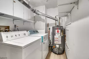 31 Lindsey Ct, Franklin Township, NJ 08823 - Photo 5