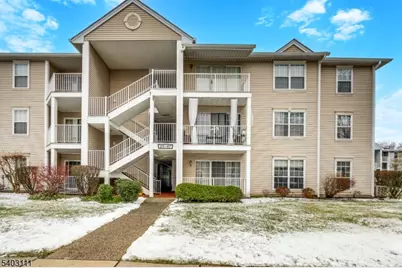 31 Lindsey Ct, Franklin Township, NJ 08823 - Photo 13