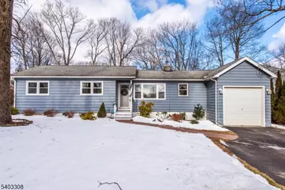 21 Mondamin Rd, Vernon, NJ 07422 - Photo 29