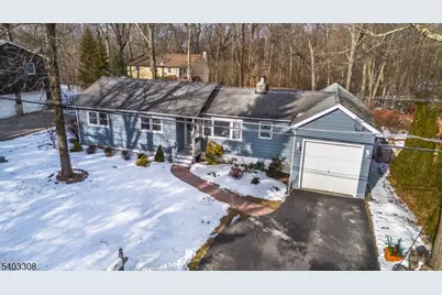 21 Mondamin Rd, Vernon, NJ 07422 - Photo 33