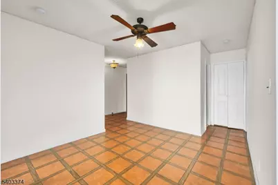 160 Overlook Ave #7A, Hackensack, NJ 07601 - Photo 11