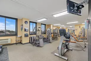 160 Overlook Ave, Hackensack, NJ 07601 - Photo 37