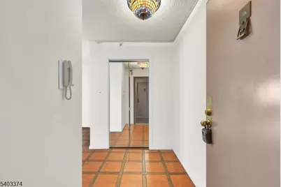160 Overlook Ave #7A, Hackensack, NJ 07601 - Photo 9