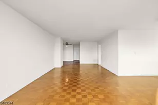 160 Overlook Ave, Hackensack, NJ 07601 - Photo 21