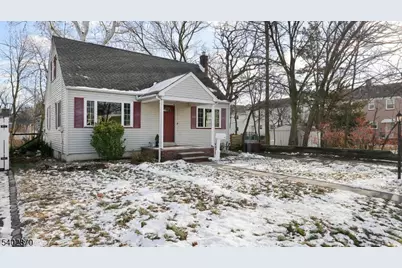 149 Severin Ct, Cranford Township, NJ 07016 - Photo 3