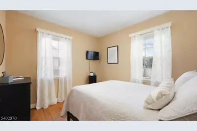 149 Severin Ct, Cranford Township, NJ 07016 - Photo 15