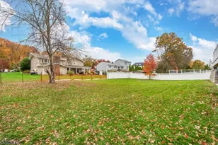 20 West Dr, Fairfield, NJ 07004 - Photo 47