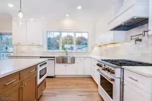 20 West Dr, Fairfield, NJ 07004 - Photo 5