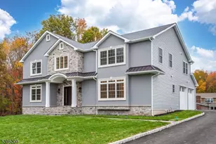 20 West Dr, Fairfield, NJ 07004 - Photo 1