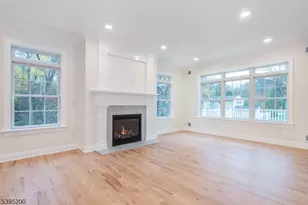 20 West Dr, Fairfield, NJ 07004 - Photo 13