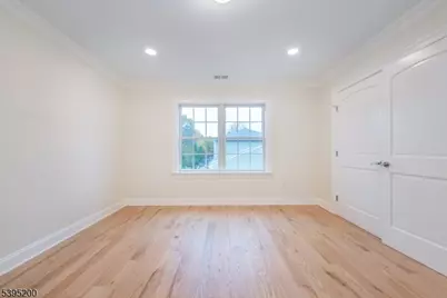 20 West Dr, Fairfield, NJ 07004 - Photo 41