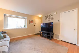 303 Arsdale Terrace, Union Township, NJ 07083 - Photo 5