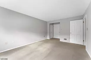 805 Breckenridge Dr, Branchburg Township, NJ 08876 - Photo 15