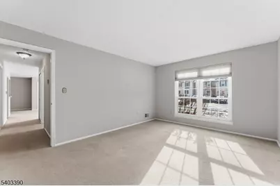 805 Breckenridge Dr, Branchburg Township, NJ 08876 - Photo 17