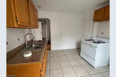 348 13th Ave #3, Newark, NJ 07103 - Photo 5