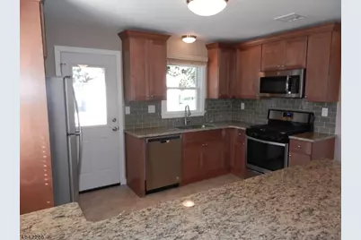 6 Caldwell Ave #A, Summit, NJ 07901 - Photo 3