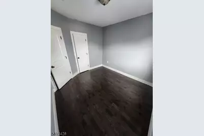 179 Hobson St, Newark, NJ 07112 - Photo 9