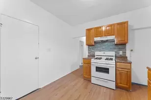 18 Lowden St 2nd Floor, Elizabeth, NJ 07208 - Photo 17