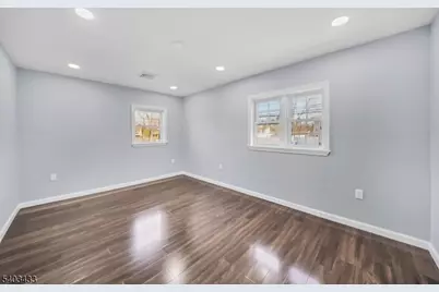 456 Girard Ave, Franklin Township, NJ 08873 - Photo 11