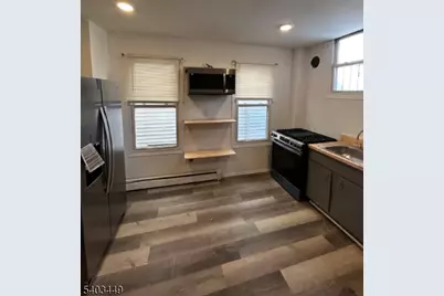 523 Franklin St, Elizabeth, NJ 07206 - Photo 3