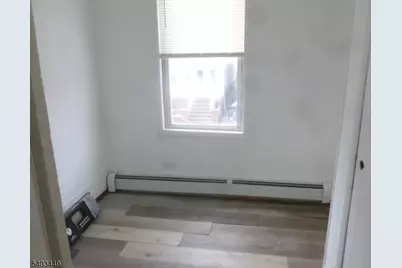 523 Franklin St, Elizabeth, NJ 07206 - Photo 13