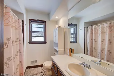 3 Birch St, Mendham, NJ 07945 - Photo 11