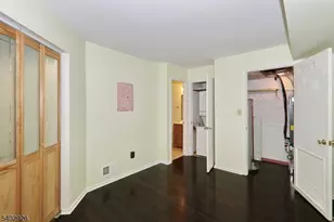 153 Cortland Ln Ondo, Bedminster Township, NJ 07921 - Photo 15