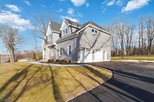 21 Mt Olive Rd, Mount Olive, NJ 07828 - Photo 5