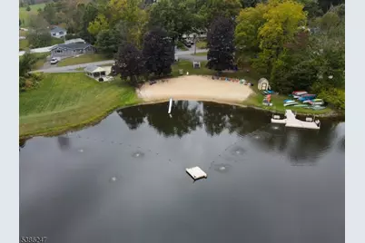 99 Seneca Lake Rd, Sparta Township, NJ 07871 - Photo 3