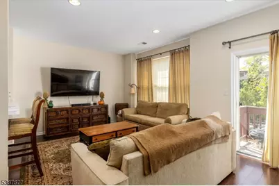 166 Riverwalk Way, Clifton, NJ 07014 - Photo 9