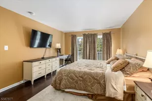 166 Riverwalk Way, Clifton, NJ 07014 - Photo 17