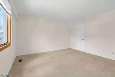 13 Mountain Ridge Dr, Cedar Grove Twp., NJ 07009 - Photo 17