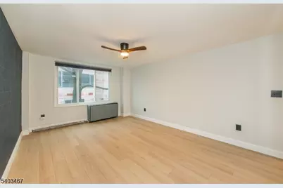 1 Wall St #1E, Fort Lee, NJ 07024 - Photo 11