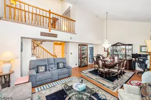 107 Nightingale Ct, Old Bridge Township, NJ 08857 - Photo 9