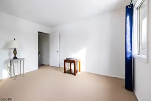 101 Village Commons, Raritan Township, NJ 08822 - Photo 7