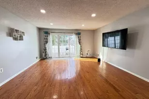 45 De Leone Circle, Franklin Township, NJ 08823 - Photo 7