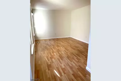 246 Hyde Park Rd, Franklin Township, NJ 08873 - Photo 17