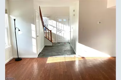 246 Hyde Park Rd, Franklin Township, NJ 08873 - Photo 3