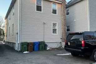 20 E Henry St, Linden, NJ 07036 - Photo 31