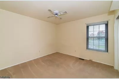 76 Stanwick Ct, Franklin Township, NJ 08873 - Photo 15