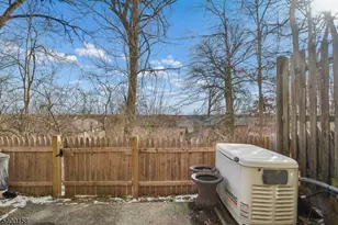 505 Tallwood Ln, Green Brook Township, NJ 08812 - Photo 21