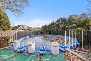 146 E 10th Ave, Roselle, NJ 07203 - Photo 5