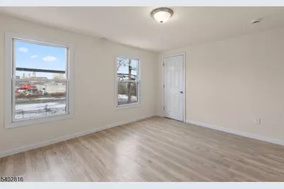 322 New St, Newark, NJ 07103 - Photo 25