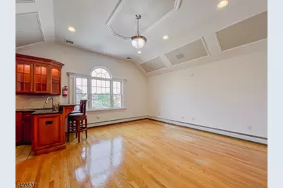 91 Cutler St #2, Clifton, NJ 07011 - Photo 9