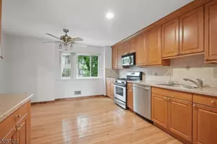 38 Park St, Florham Park, NJ 07932 - Photo 3